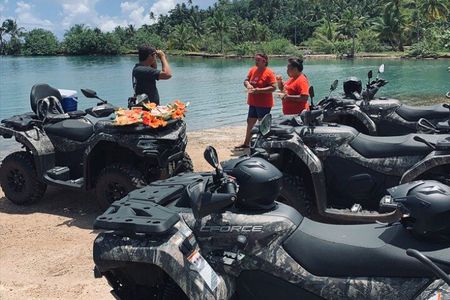 Guided tour of the island and its escapades in Tahaa by Quad / ATV