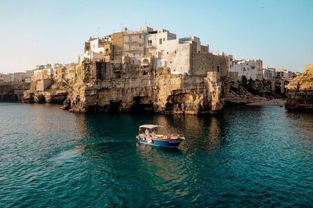 Group Boat Excursion to Polignano | MAMMAMIA Boat