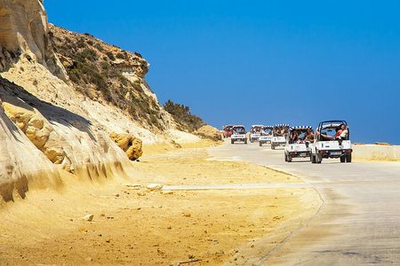 From Malta: Gozo Jeep Tour with Lunch and Hotel Transfers