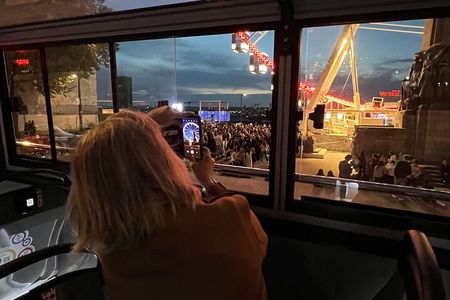 Brussels Tootbus before night sightseeing tour