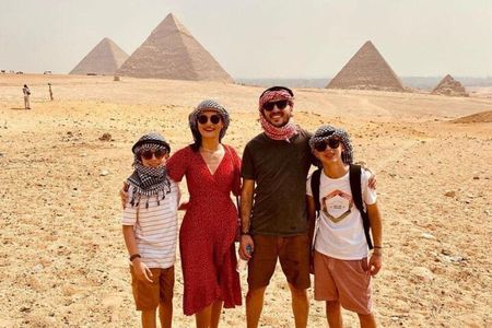 Pyramids, Memphis and Saqqara Tour