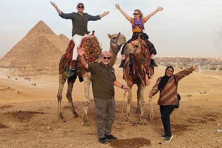 Private Tour All Inc Giza Pyramids, Saqqara Memphis, Lunch& Camel