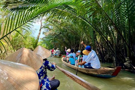 Full Day Guided Mekong Delta Day Tour in Vietnam (Multilingual)