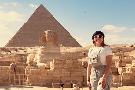 All inclusive Luxury tour: Pyramids, Sphinx, Felucca, Camel ride