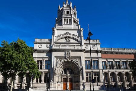V&A Victoria and Albert Museum Guided Tour in South London