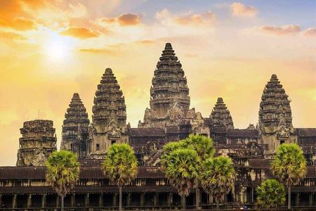 Angkor Wat Sunrise Private Tour
