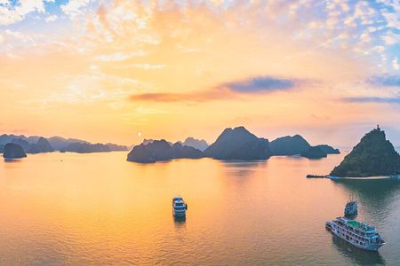 Ha Long Bay With A Private Cruise For A Full Day Tour From Hanoi