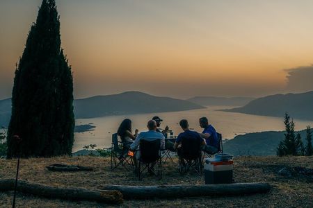 Kotor Jeep-Expedition : Fortress Trails & Local Food Picnic