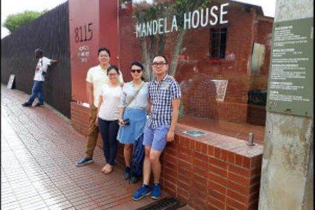 Soweto half day tour including Mandela house