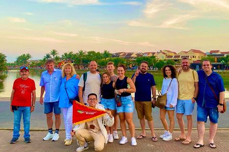 Marble Mountains -Hoi An Old Town Group Tour from Da Nang/Hoi An 