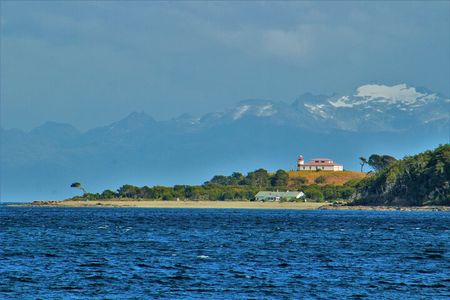 Seaside Hike to Faro San Isidro