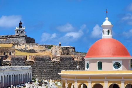 Private Historic Old San Juan Sightseeing and Walking Experience
