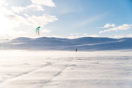 2 Day Guided Snowkite Course in Hardangervidda