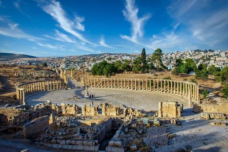 Histroy Tour in Jerash Ruins and Ajloun Castle