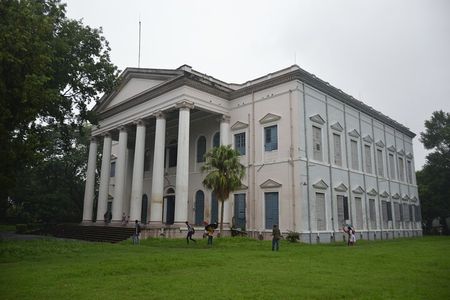 Day trip from Kolkata for a Slice of Europe