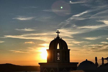 Private Santorini Tour: The Highlights Luxury Vehicle
