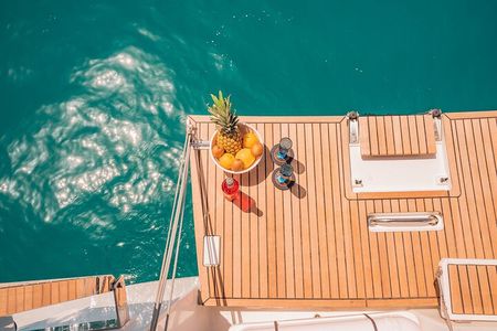 Athens Half-Day Morning Sailing Cruise with Greek Gastronomy