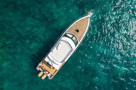Full Day Private Tour to Nusa Penida by Motor Yacht