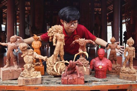 Hoi An Wood Carving: Create Your Art Wood with Master Artisan