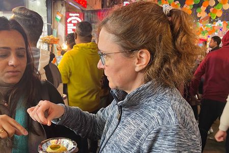 Best Evening Street Food & Local Bazar Tour in Agra.