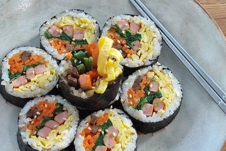 Cook and Experience Local Korean Life with Min