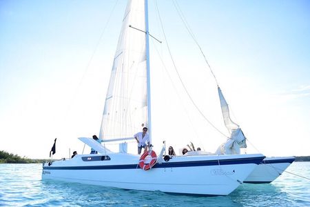Bacalar Lagoon Private Catamaran Lunch and Drinks from Costa Maya