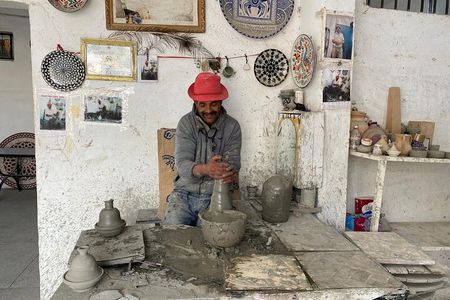 Discover the Artistry of Fez: A Guided Handicrafts Tour