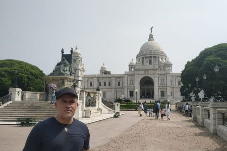 Kolkata, Bodhgaya & Varanasi: Pilgrimage Journey