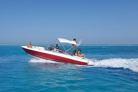 Private Speedboat Transfer to Your Chosen Island in Hurghada