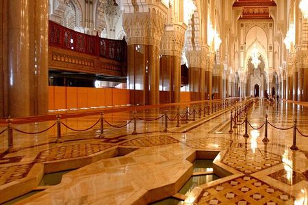 Exclusive tour of Casablanca with access to the Hassan II Mosque