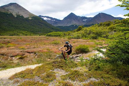 Assisted Bicycle Experience to the Beagle Channel Viewpoint