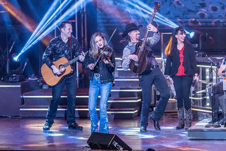 Clay Cooper's Country Express in Branson