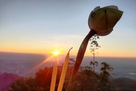 Wat Phra That Doi Suthep spiritual Sunrise Tour with an Ex-monk