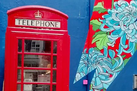 London Rocks! Private Music Walking Tour in Soho 2hrs