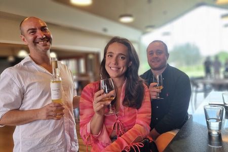 Hunter Valley Mid-Day with Light Lunch Wine Tour