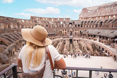 Rome: Colosseum Arena Floor Tour with Roman Forum & Palatine Hill