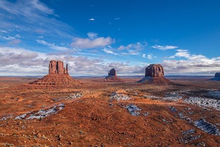 Backcountry Monument Valley Tour