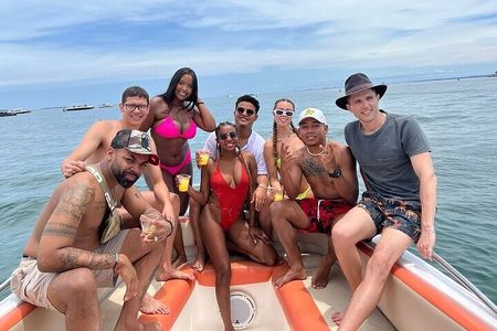 5 Island Tour with Lunch Snorkel in Cartagena Rosario Island