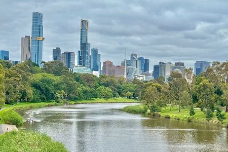 4 Hours Sightseeing Small Group Tour in Melbourne City