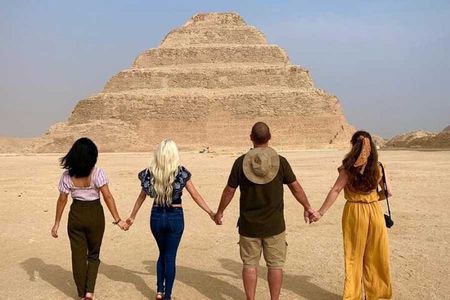 Memphis, Sakkara and Dahshur Private Tour from Cairo
