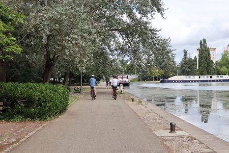 Dijon City Tour by Bike