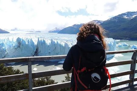 Safari Azul: Perito Moreno Boat Plus Walking Tour. Touch the ice