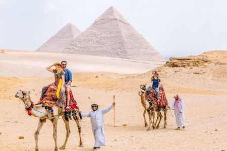 Full-Day Tour By Bus to Cairo with Lunch From Sharm El Sheikh