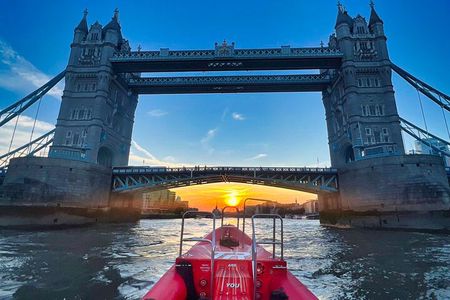 Thames Rockets Sunset London Speedboat Experience