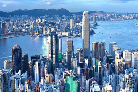 Hong Kong : Must-See Attractions Walking Tour With A Guide
