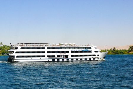  5 Days and 4 Nights Nile Cruise from Luxor to Aswan
