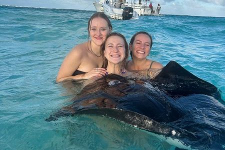 Private Charter Ocean Time in Cayman