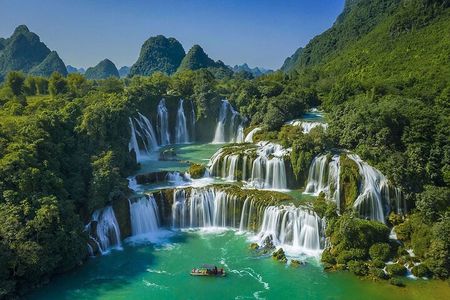 2 days 1 night Cao Bang loop tour with easy rider