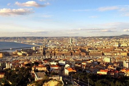 Marseille Old Port And Panier District Walking Tour