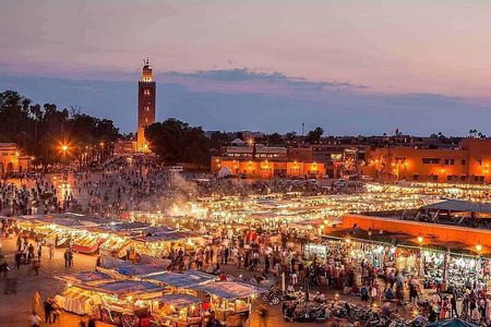Marrakech evening: guided tour of souk & medina & 1 hour carriage ride